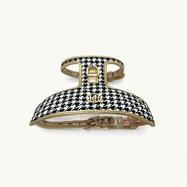 Dog harness with houndstooth pattern