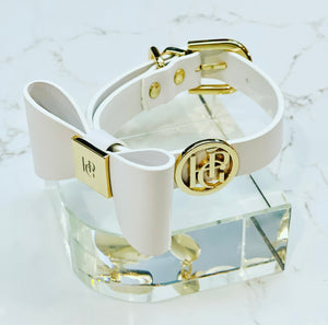 Snow Drop Leather Bow Dog Collar